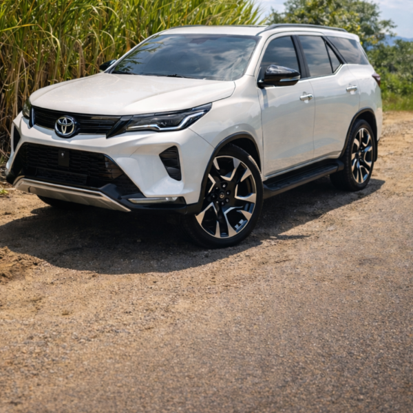 Hilux Sw4 Platinum 2025 nas ARO 22💸OU R$ 390.000,00 no PIX💸🔥